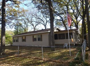 2033 Commanche Rd, Quinlan, TX 75474