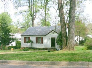 2003 Oswald Pl, Falls Church, VA 22043