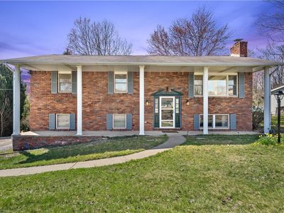 2371 School St, Mount Pleasant, PA, 15666