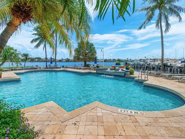 131 Yacht Club Way #307, Hypoluxo, FL 33462
