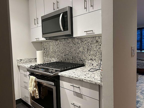 4th image of 417 E 90th St APT 6E