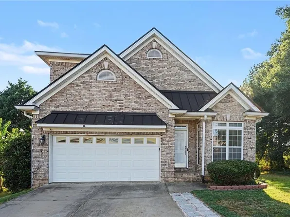 1142 Town Square Ct, Lawrenceville, GA 30046