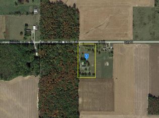 9617 Huey Rd, Carlyle, IL 62231