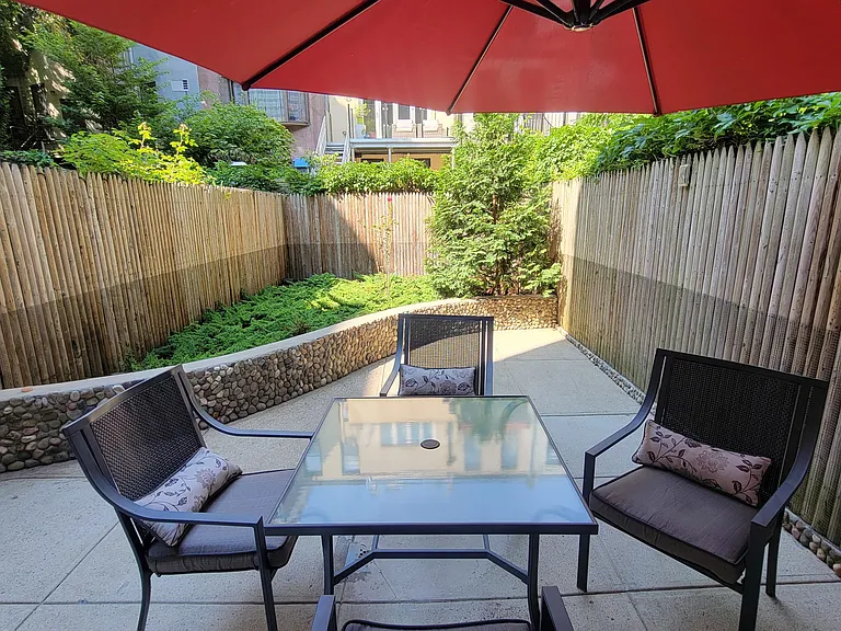 209 W 121st St #1 — Photo 37