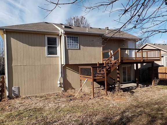 2nd image of 1105 Susan St