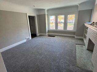 10305 Manor Ave, Cleveland, OH 44104
