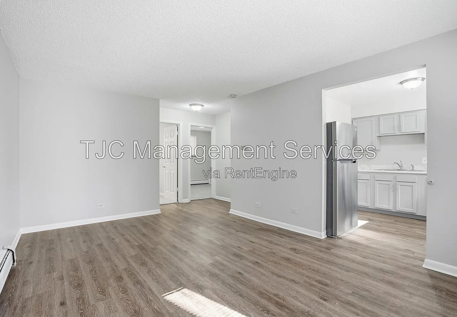 2 bed, 1.0 bath, 725 sqft, $1,285 — Photo 4