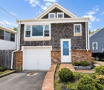 439 Newport Rd, Hull, MA, 02045