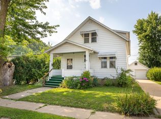 51 Diamond St, Dubuque, IA 52001