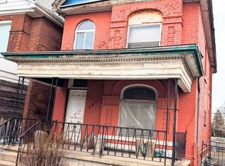 487 King William St, Hamilton, ON L8L 1R2