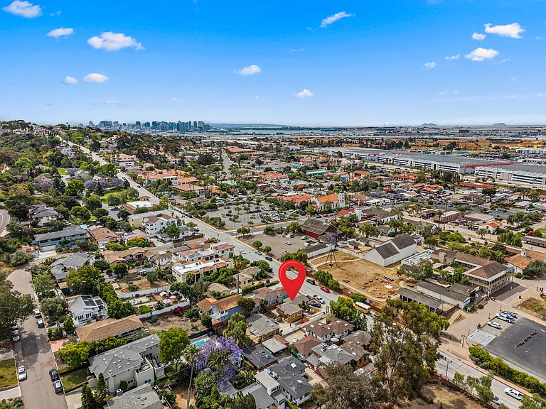 2648 Juan St — Photo 19