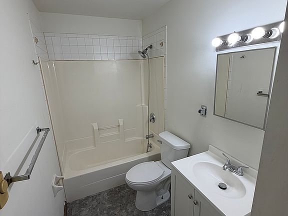 3rd image of 1854-56 Truman St #1854