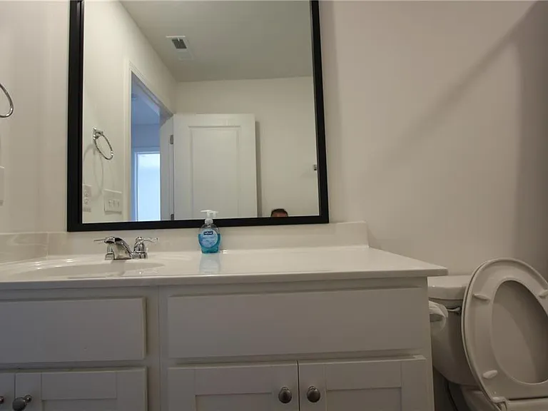 8317 Hunters Grove Rd — Photo 33