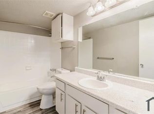 2336 Meadowbrook Gardens Dr #238, Fort Worth, TX 76112