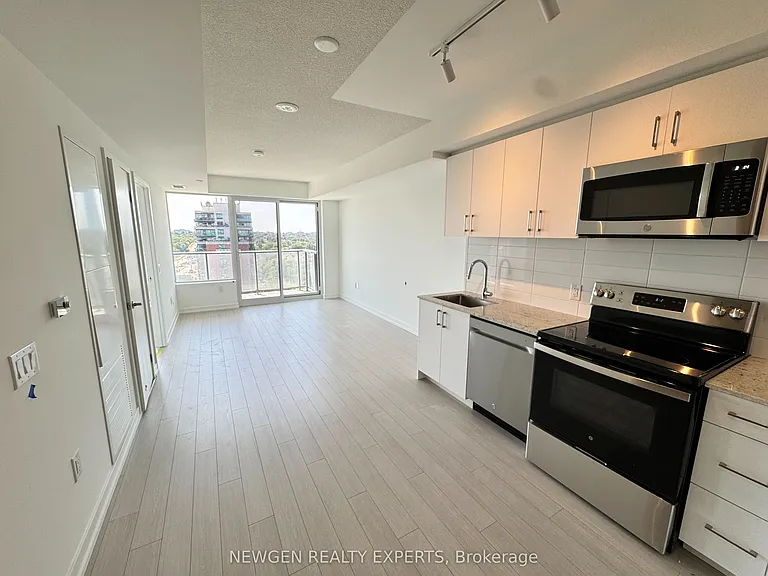 4010 Eglinton Ave W #1201 — Photo 2
