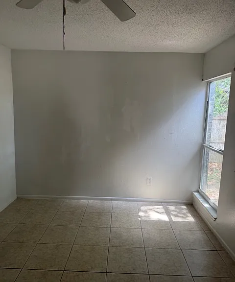 1382 La Paloma Cir — Photo 6