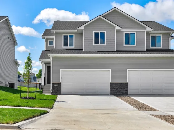 5130 Ella Ivy Ct, Van Meter, IA 50261