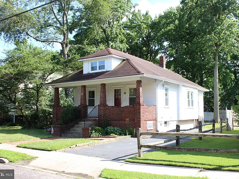 34 S Poplar Ave — Photo 19