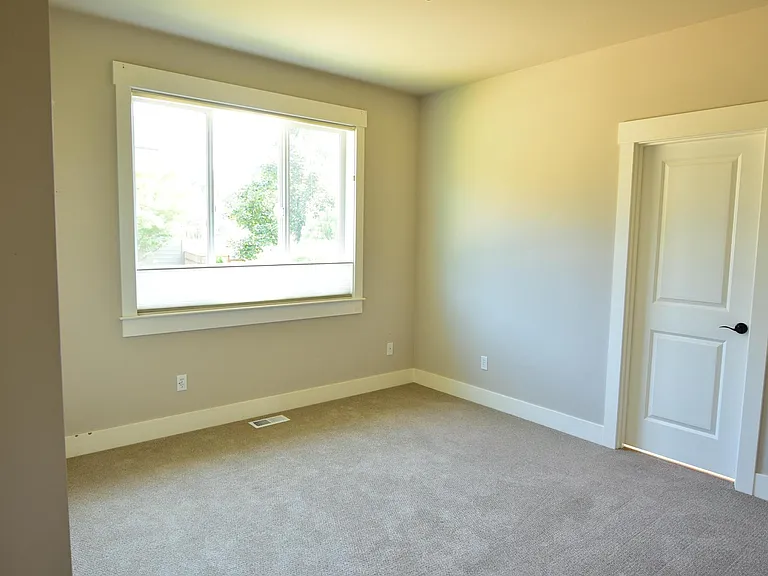 12128 1st Dr NW — Photo 17