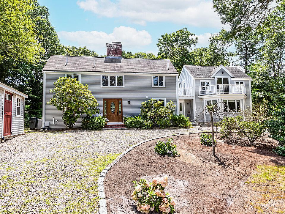 24 Running Light Way, Mashpee, MA 02649 MLS 22303831 Zillow