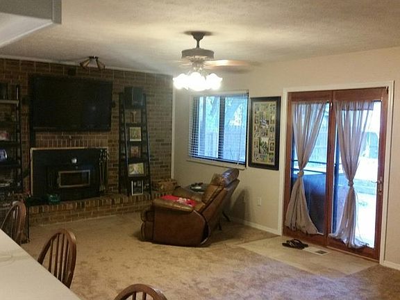 2nd image of 754 Clear Brooke Ct