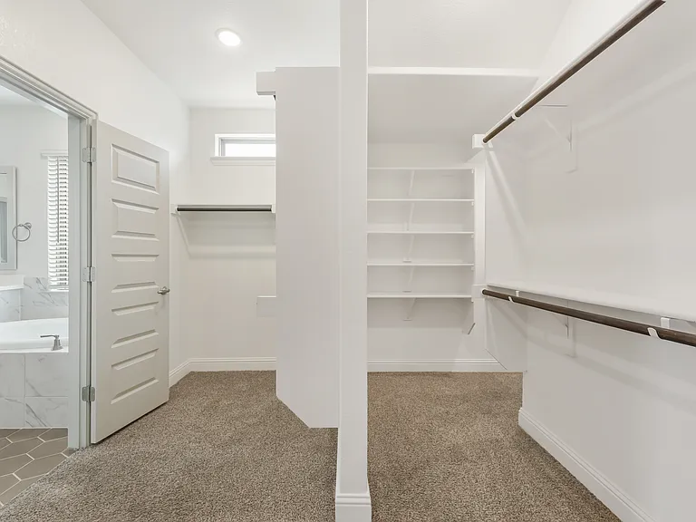 3208 Heathrow Rd — Photo 13