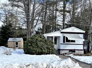 6 Americana Dr, Concord, NH 03303