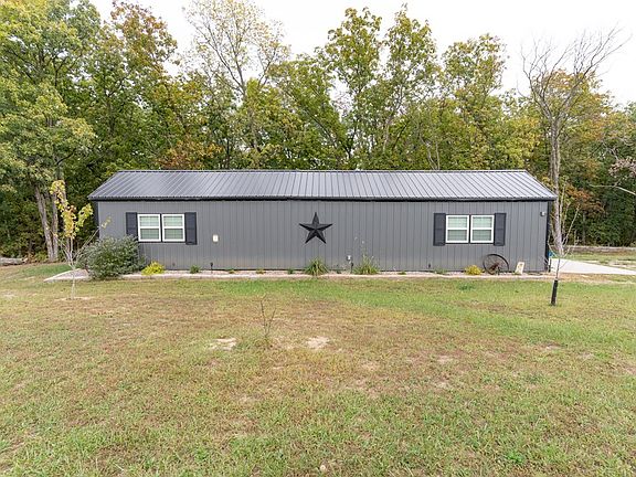 5th image of 1168 Lake Dr