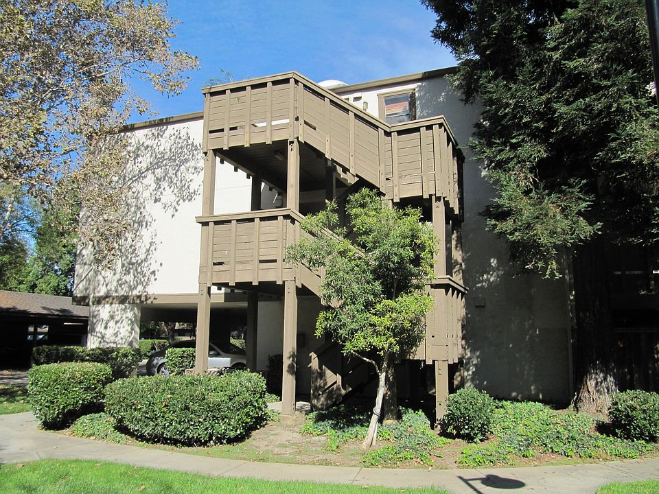 second story condo