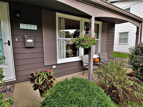 2nd image of 2253 Hoch Dr