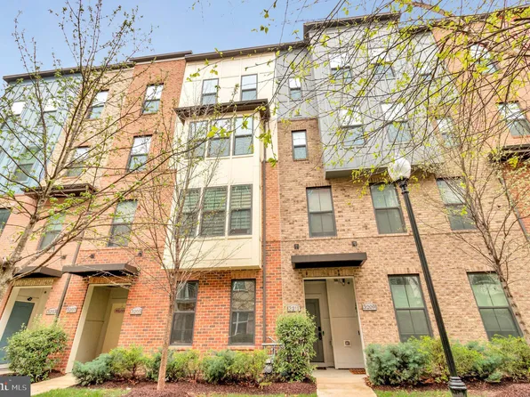 3211 Tribune Ct, Hyattsville, MD 20782