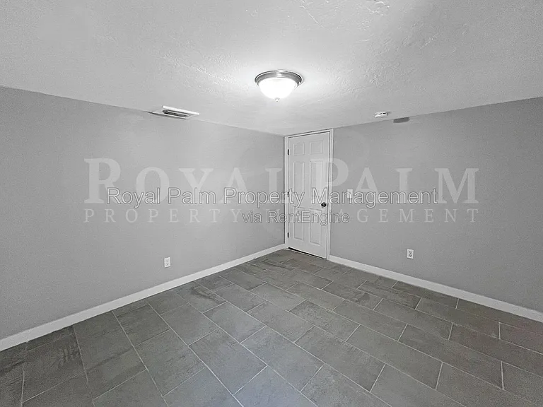 1615 Evans Ave #2 — Photo 9