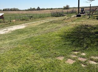 271 South Dr, Springtown, TX 76082