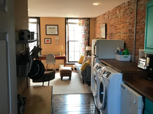 852 Park Ave #2, Baltimore, MD 21201
