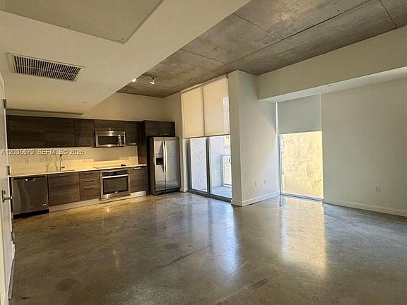3rd image of 151 SE 1st St APT 408