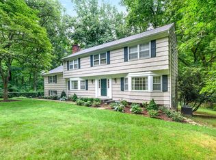 115 Lawrence Hill Rd, Stamford, CT 06903