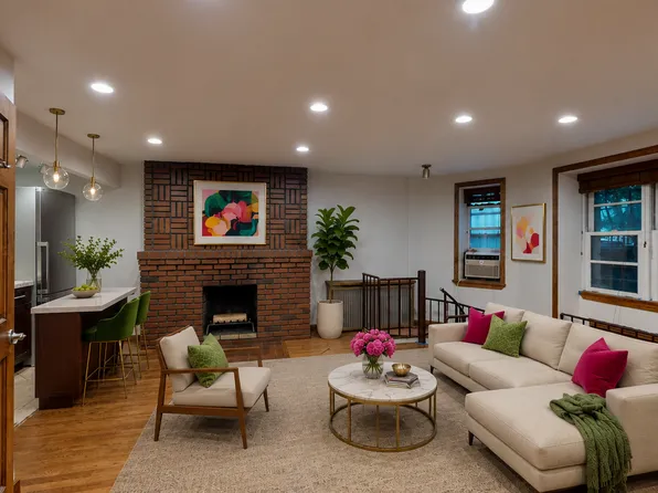 343 West End Avenue image 1 of 12