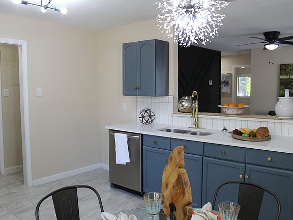 4th image of 4842 Cobb Valley Dr