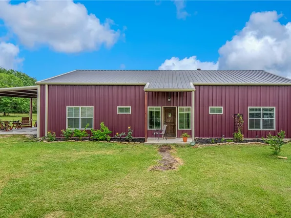 9286 Wannabe Rd, Bryan, TX 77808