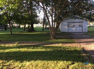504 E Elm St, Clinton, MO 64735