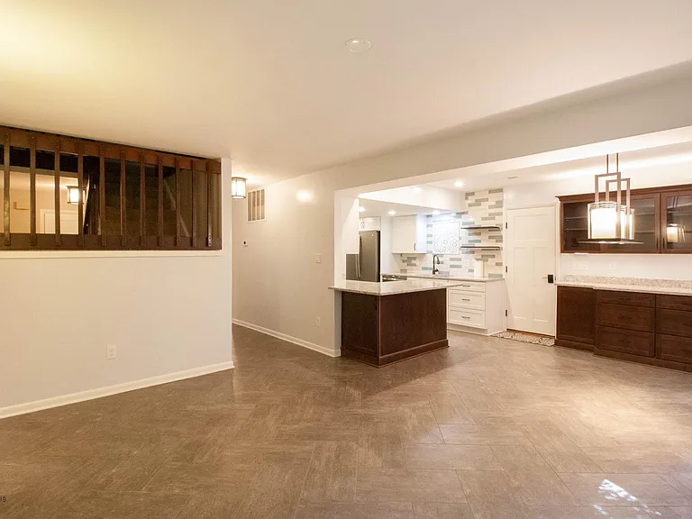 3503 Redwood Ct — Photo 22