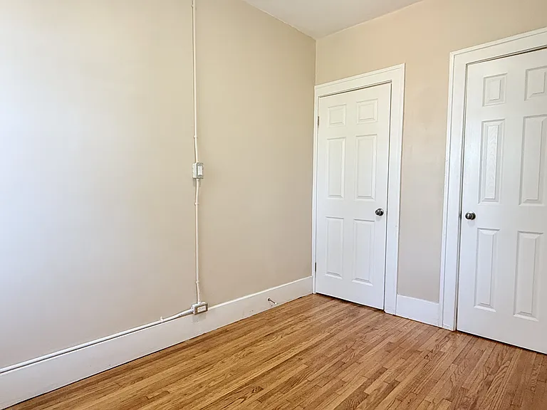 524 Pitt St W #206 — Photo 12
