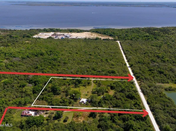 2425 E Main St, Mims, FL 32754