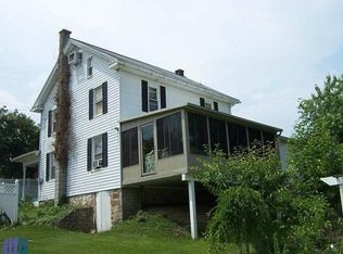 910 Newport Rd, Manheim, PA 17545