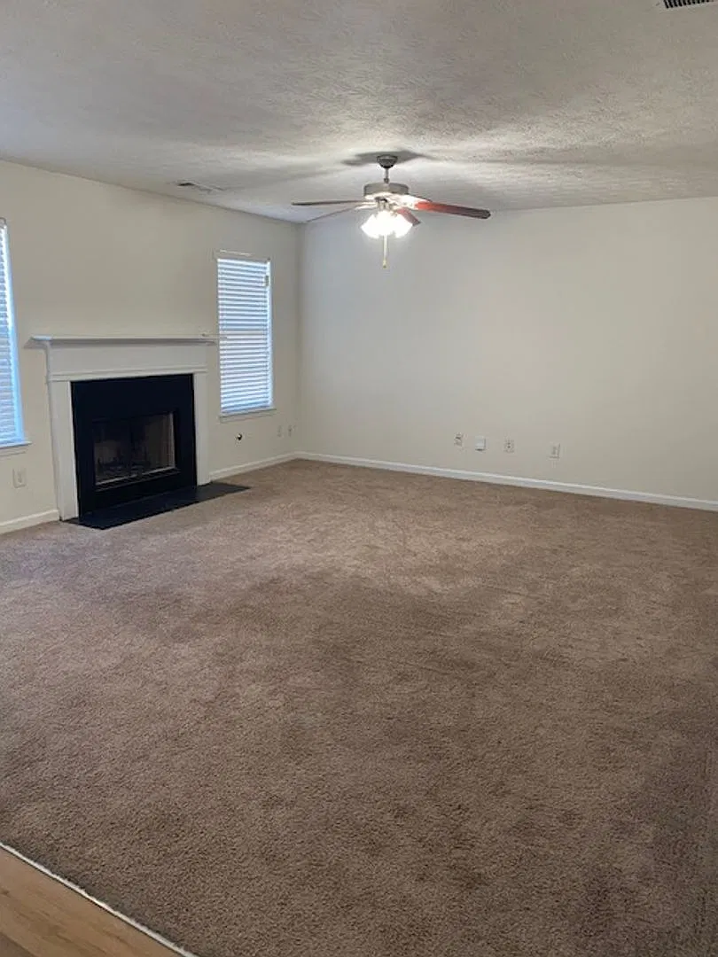 Great 2 Story Brick Front Home — Photo 4