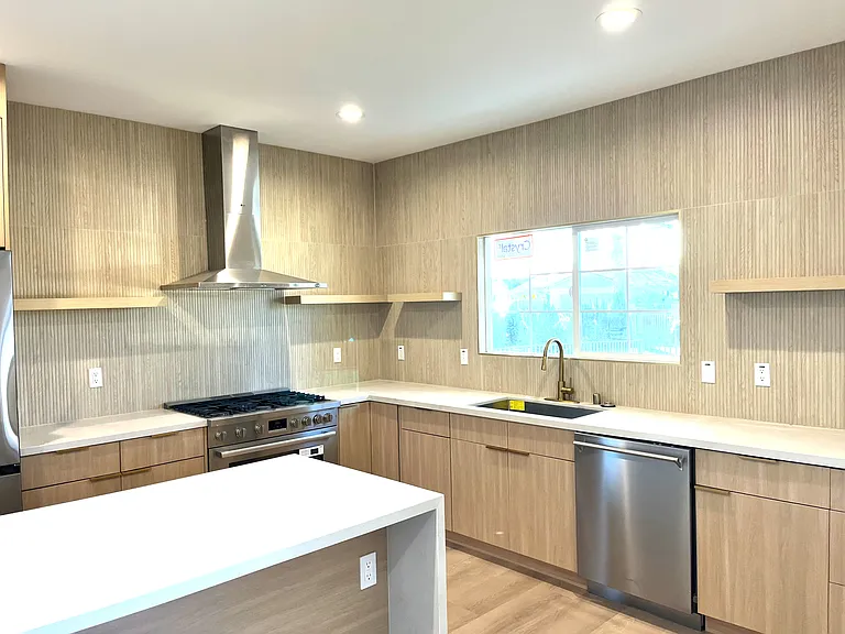 13802 Ward St — Photo 14