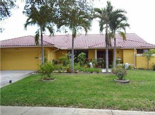 1236 Coral Ln, Hollywood, FL 33019