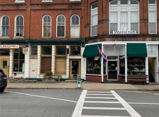 8134 Main St, Garrettsville, OH