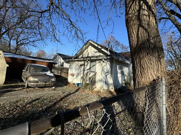 2522 Woodrow Ave, Flint, MI 48506