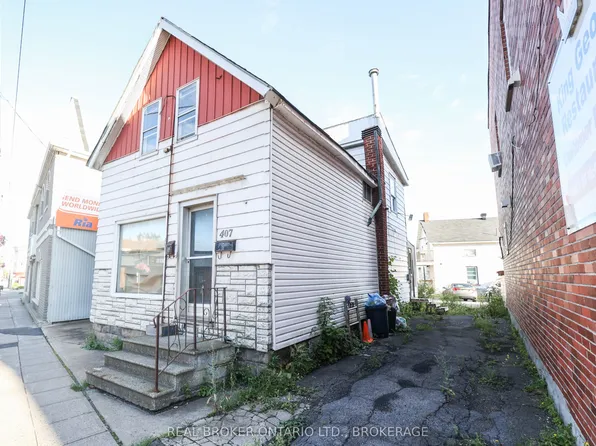 407 Montreal Rd, Cornwall, ON K6H 1B8
